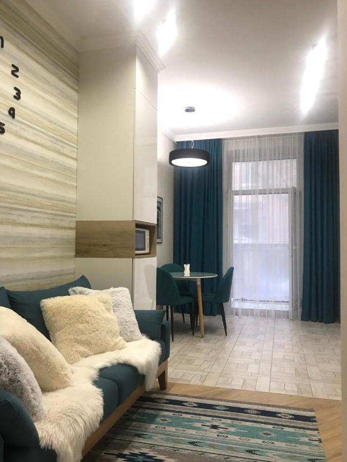 Lviv Apartments Esterno foto